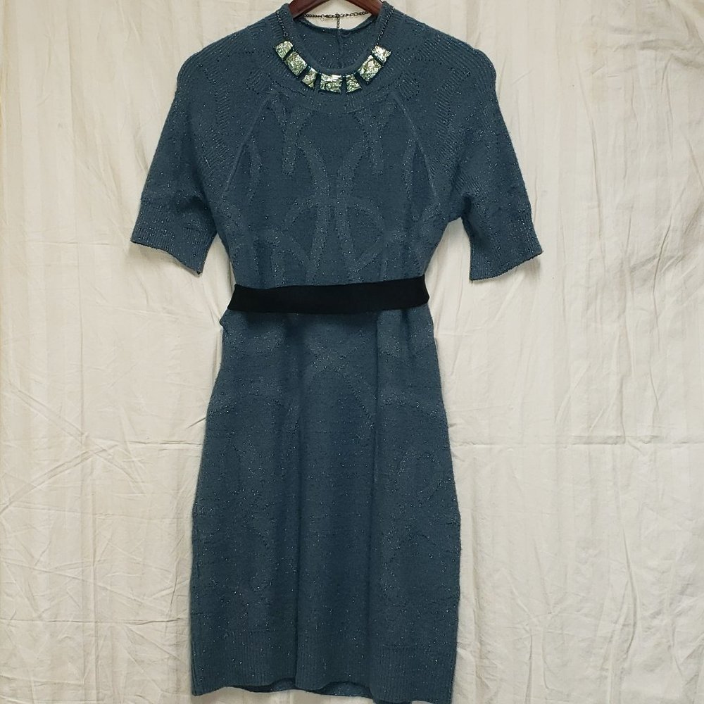 🍁Versatile Teal (?) colored Vera Wang Knitted Dress. Short Sleeve. Knee High.